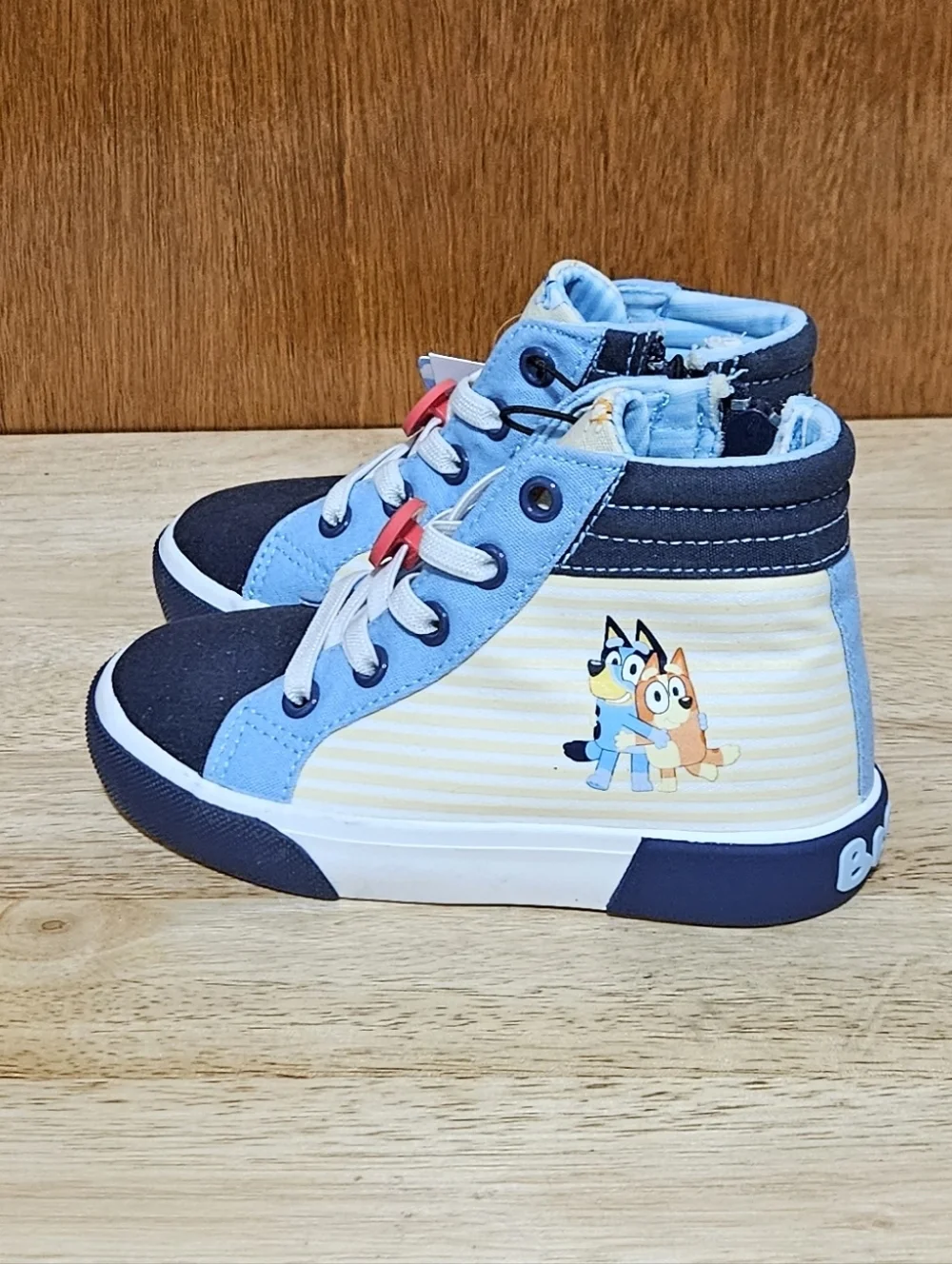 Bluey High-Top Sneakers for Toddlers / Brand New/ Size 10/Licensed Character - Picture 2 of 6
